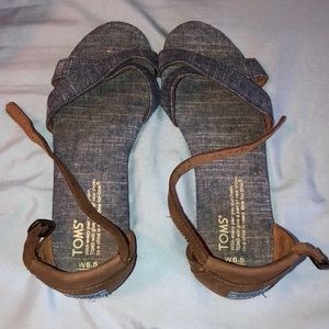 Toms Sandals with ankle straps